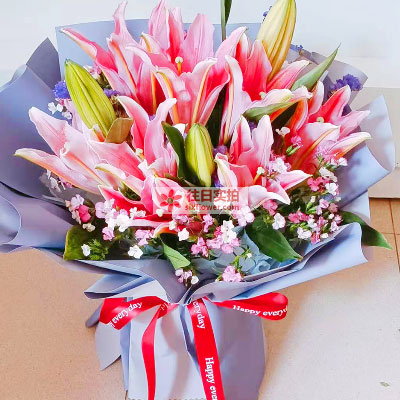 许昌6支香水百合，全家幸福快乐